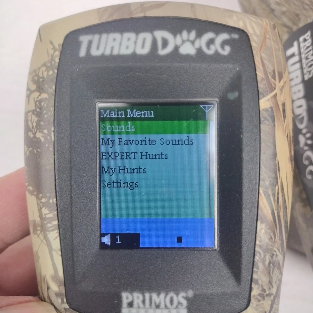 Primos Hunting 3755-S Turbo Dogg Predator Game Animal Call Camouflage Remote